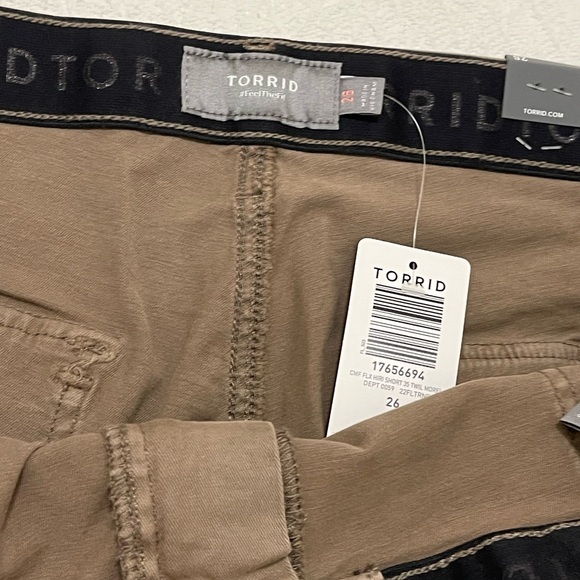 Torrid high rise chino short size 26 - Picture 12 of 15